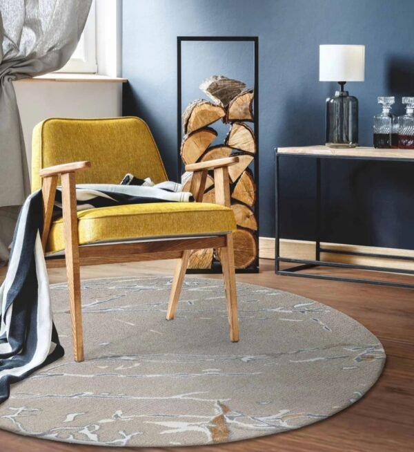 “Round Traditional Persian Rug – Handcrafted Vintage Carpet in Grey for Living Spaces”