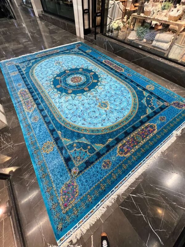 Exquisite Sapphire & Aqua Blue Royal Rug - Intricate Traditional Medallion Pattern